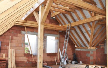 Tacolneston attic trusses